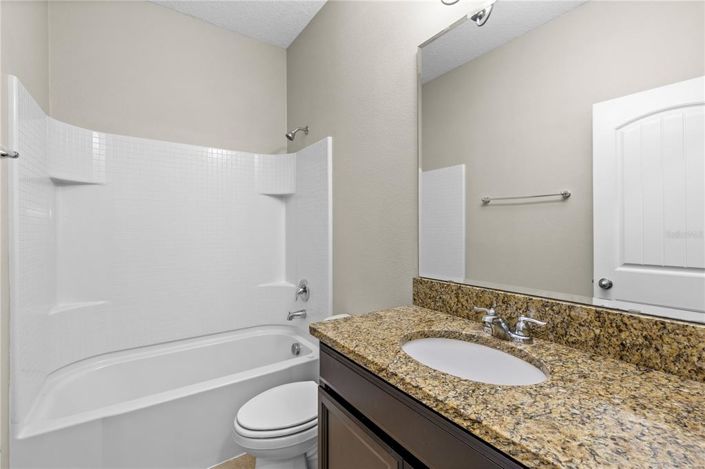 Image No.24-4 Bed House for sale