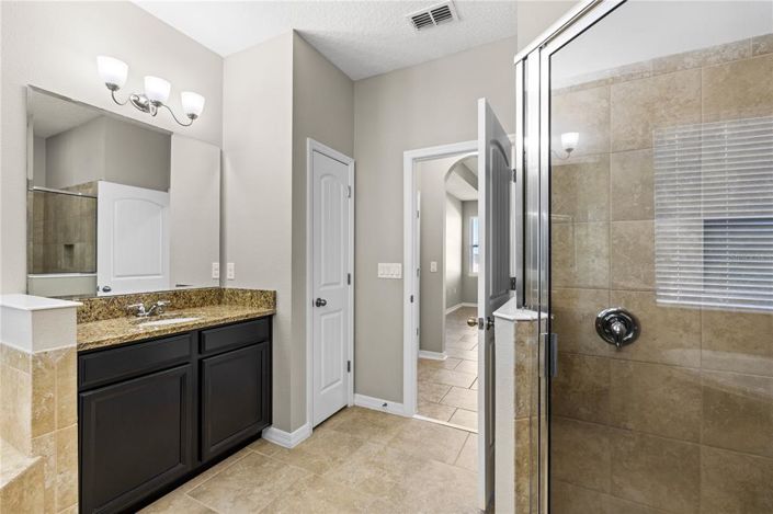 Image No.30-4 Bed House for sale