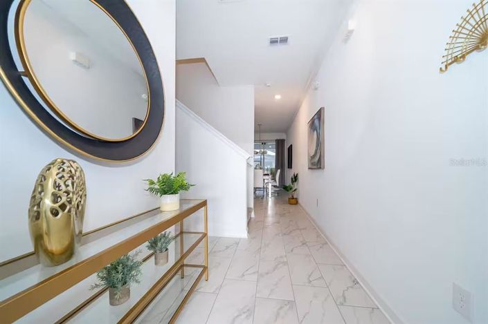 Image No.21-4 Bed Townhouse for sale