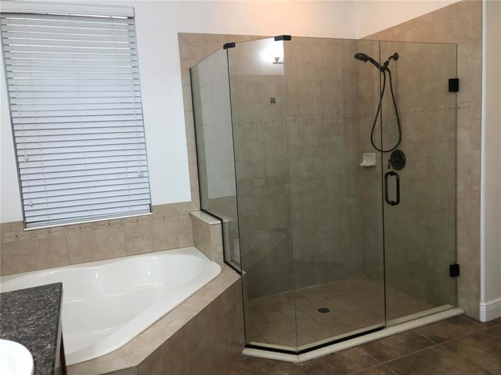 Image No.11-4 Bed House for sale