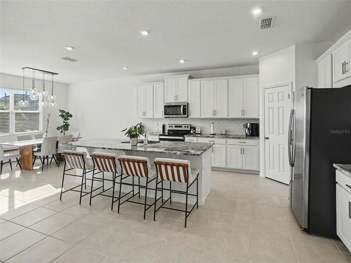 Image No.11-4 Bed House for sale