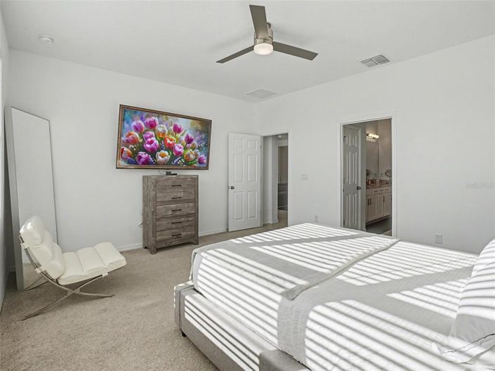 Image No.17-4 Bed House for sale