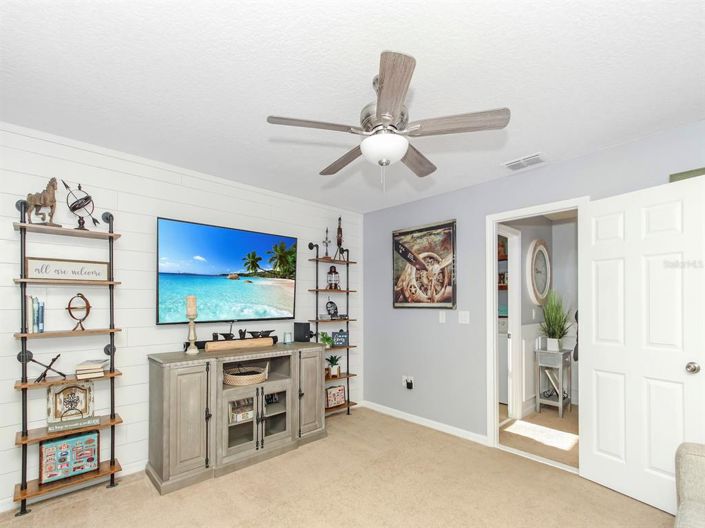 Image No.23-4 Bed House for sale