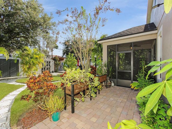 Image No.40-4 Bed House for sale