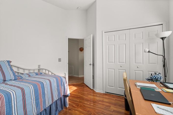 Image No.15-5 Bed House for sale