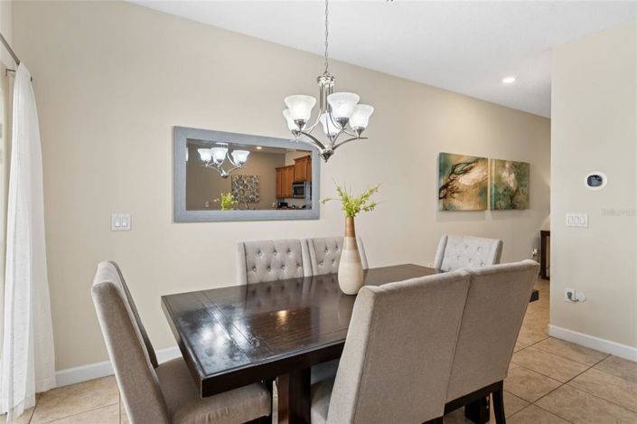 Image No.4-4 Bed Townhouse for sale