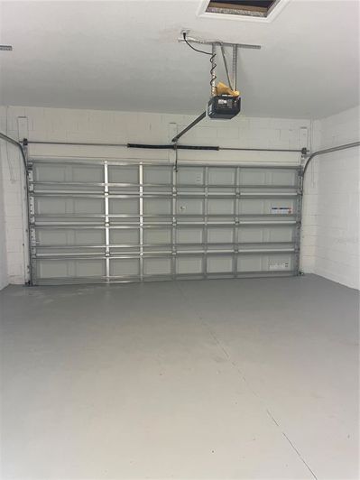 Image No.17-4 Bed Townhouse for sale