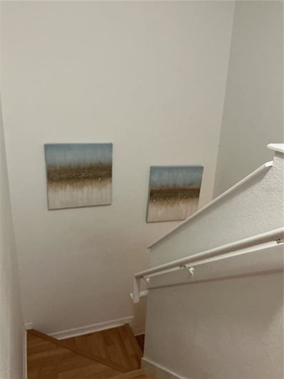 Image No.23-3 Bed Townhouse for sale