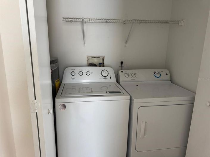 Image No.21-4 Bed House for sale