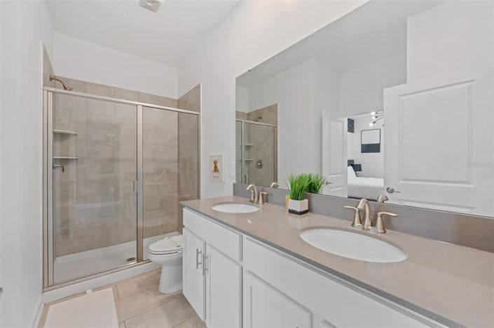 Image No.7-9 Bed House for sale