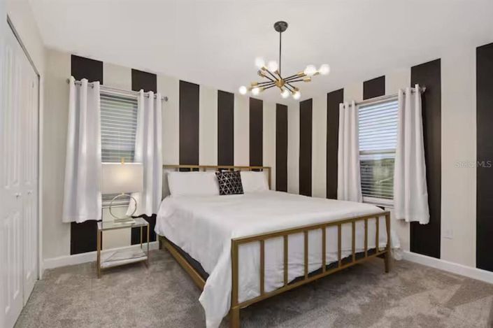 Image No.38-8 Bed House for sale