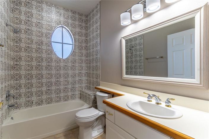 Image No.29-4 Bed House for sale