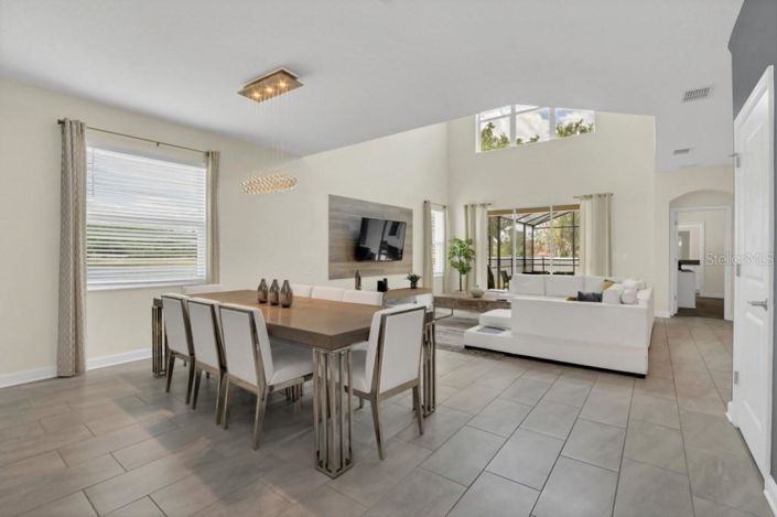 Image No.5-5 Bed House for sale