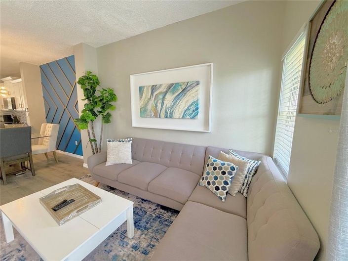 Image No.23-3 Bed Townhouse for sale