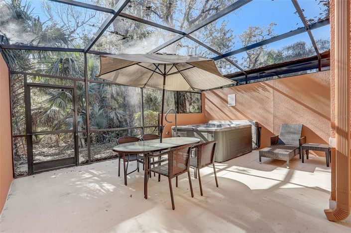 Image No.31-2 Bed Townhouse for sale