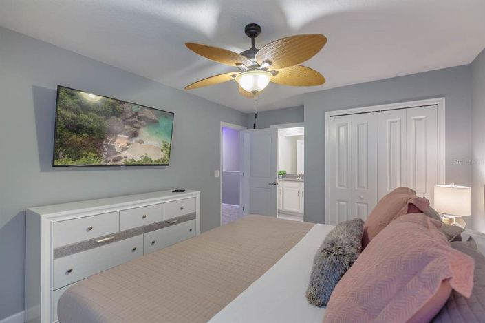 Image No.29-6 Bed House for sale