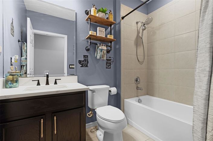 Image No.31-4 Bed House for sale