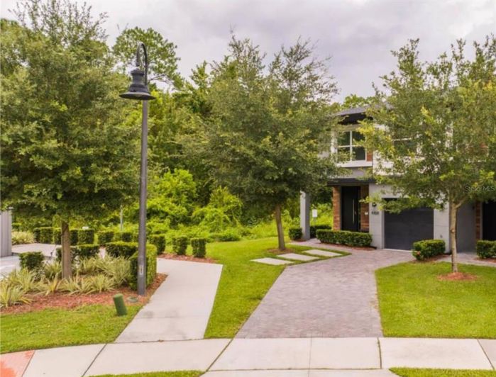 Image No.2-Maison de ville de 4 chambres à vendre à Saint John