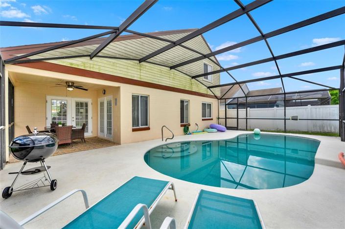 Image No.17-4 Bed House for sale