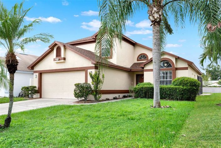 Image No.2-4 Bed House for sale