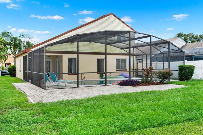 Image No.20-4 Bed House for sale