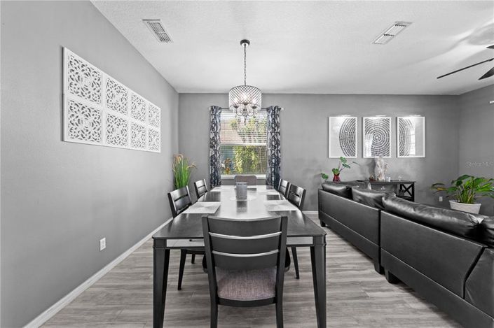 Image No.11-5 Bed House for sale