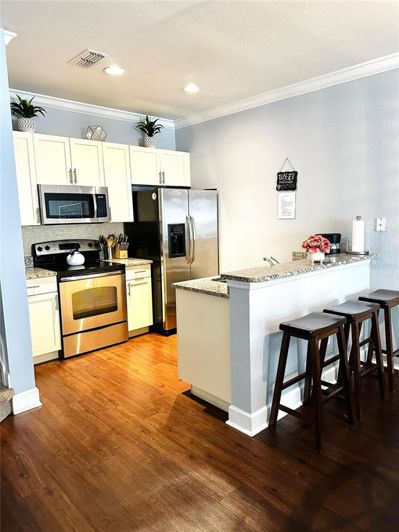 Image No.7-3 Bed Townhouse for sale