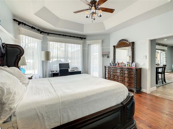 Image No.27-5 Bed House for sale