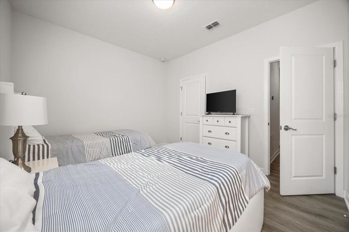 Image No.16-4 Bed House for sale