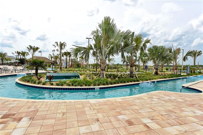 Image No.43-8 Bed House for sale