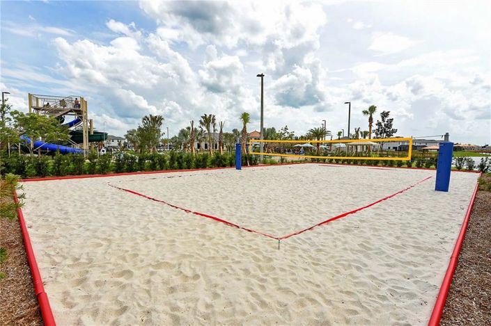 Image No.48-8 Bed House for sale