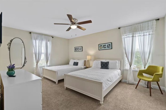 Image No.24-6 Bed House for sale