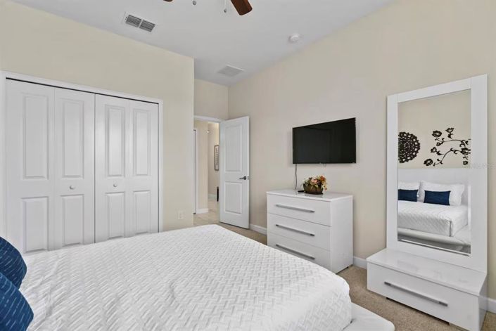 Image No.26-6 Bed House for sale