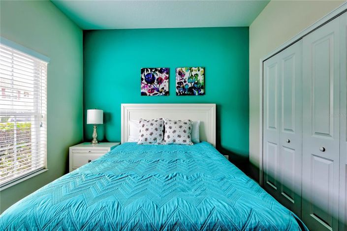 Image No.14-5 Bed Townhouse for sale