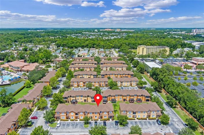 Image No.38-4 Bed Townhouse for sale