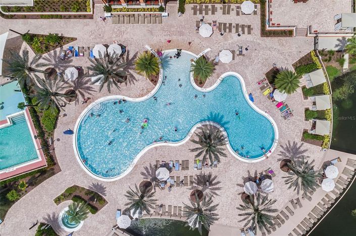 Image No.51-4 Bed Townhouse for sale