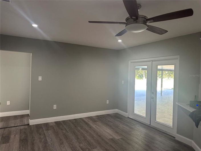 Image No.34-3 Bed House for sale