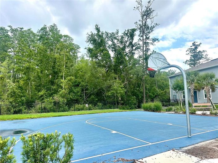 Image No.16-3 Bed Townhouse for sale