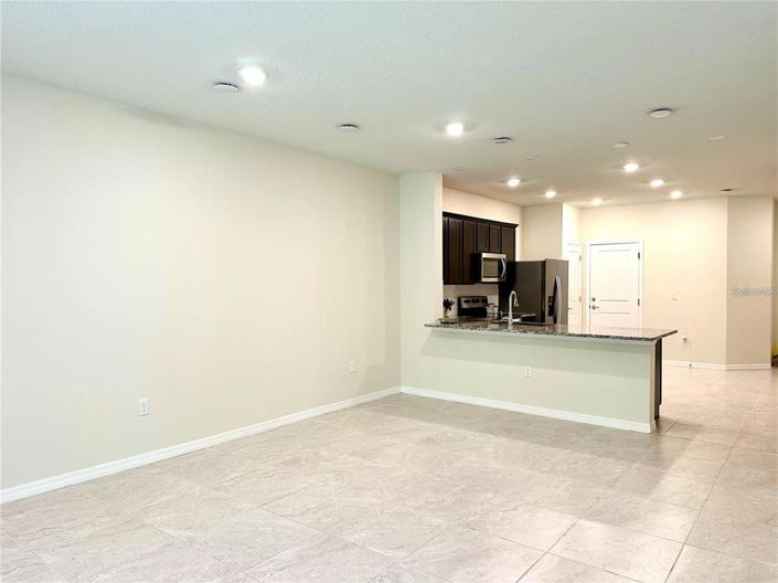 Image No.5-3 Bed Townhouse for sale