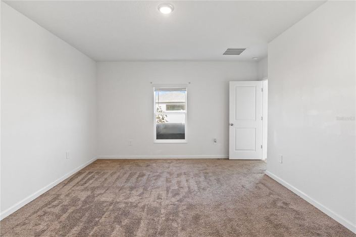 Image No.13-5 Bed House for sale