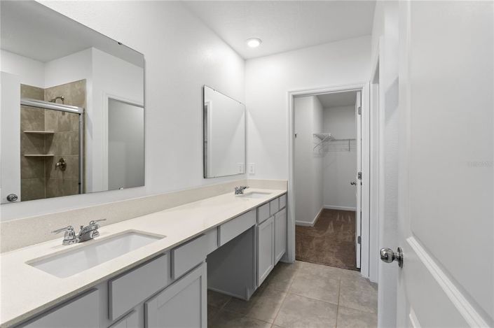 Image No.14-5 Bed House for sale