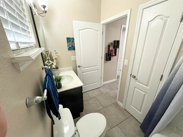 Image No.14-3 Bed House for sale