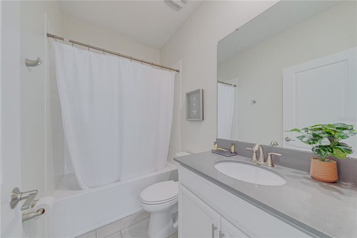 Image No.43-6 Bed House for sale