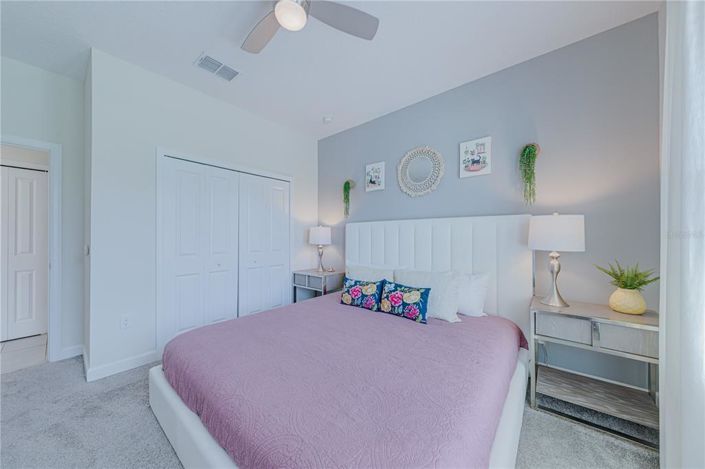 Image No.7-6 Bed House for sale