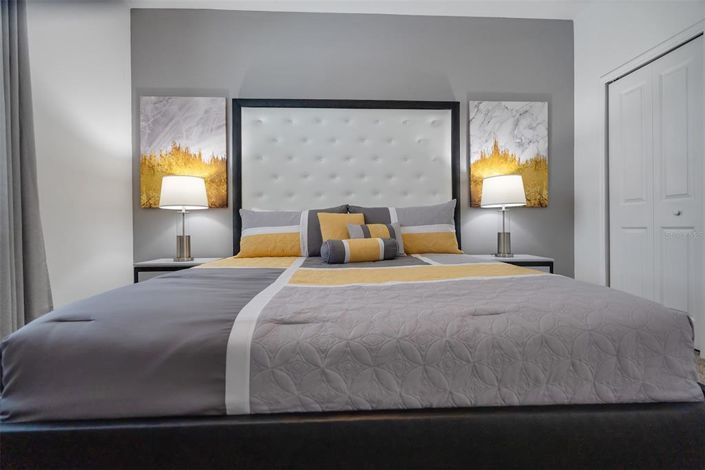 Image No.14-8 Bed House for sale