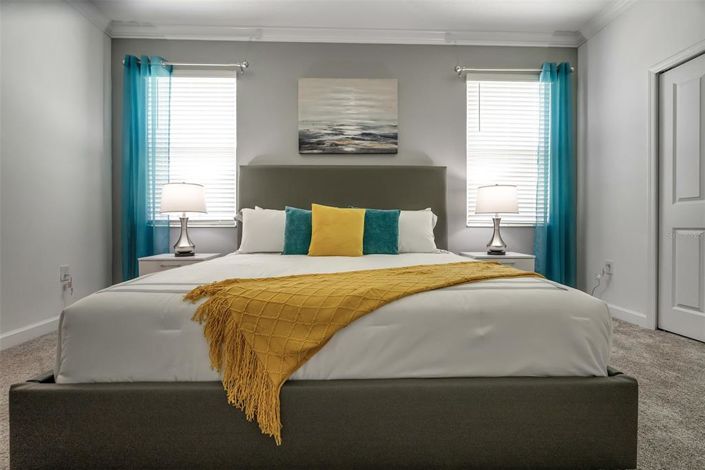 Image No.16-8 Bed House for sale