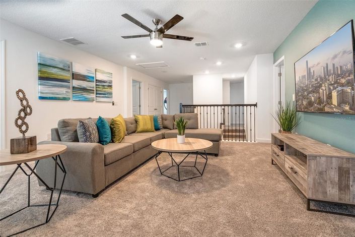 Image No.27-8 Bed House for sale