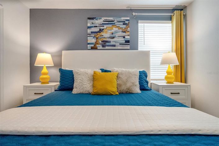 Image No.31-8 Bed House for sale