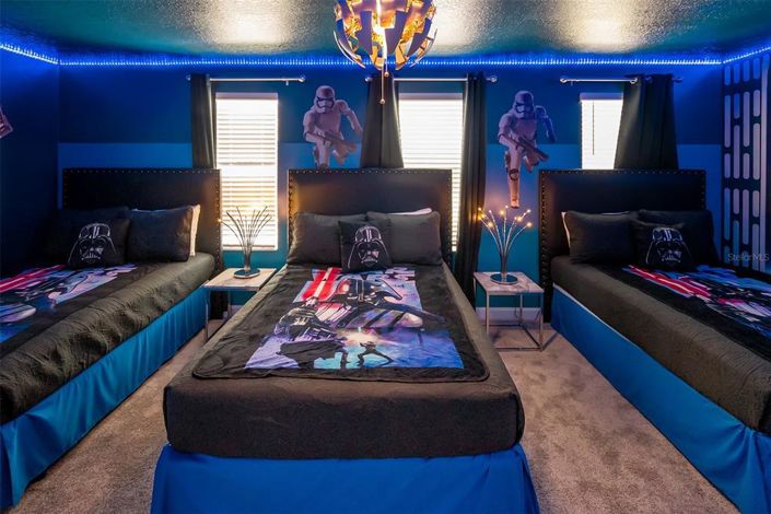 Image No.34-8 Bed House for sale