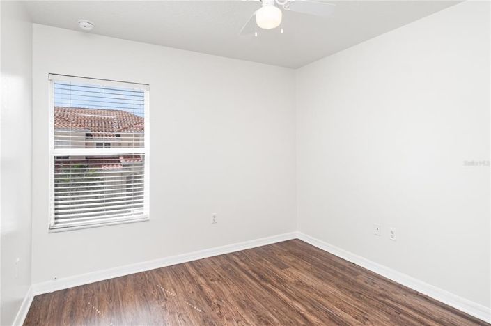 Image No.13-3 Bed Townhouse for sale